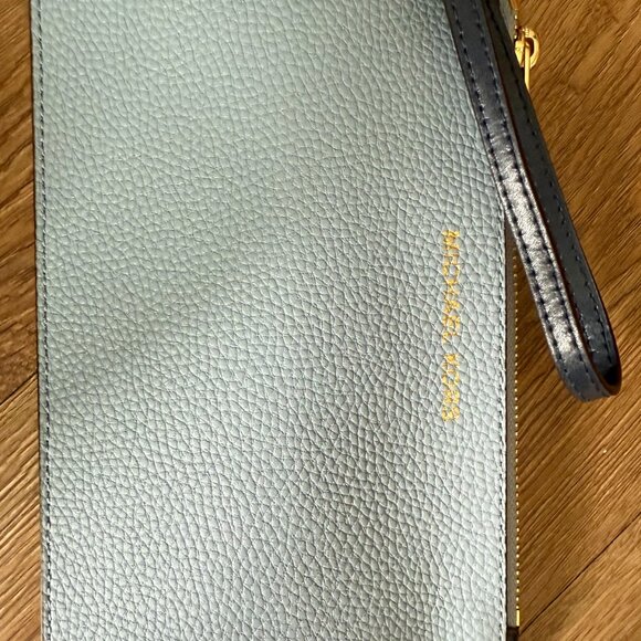 Michael Kors Reversible Tote & Wristlet - Picture 7 of 8